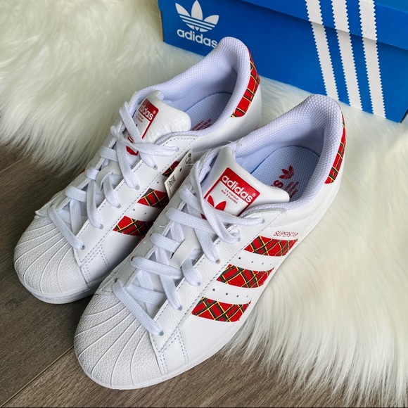 NWT Adidas Originals Superstar Women’s Shoes - Picture 3 of 9